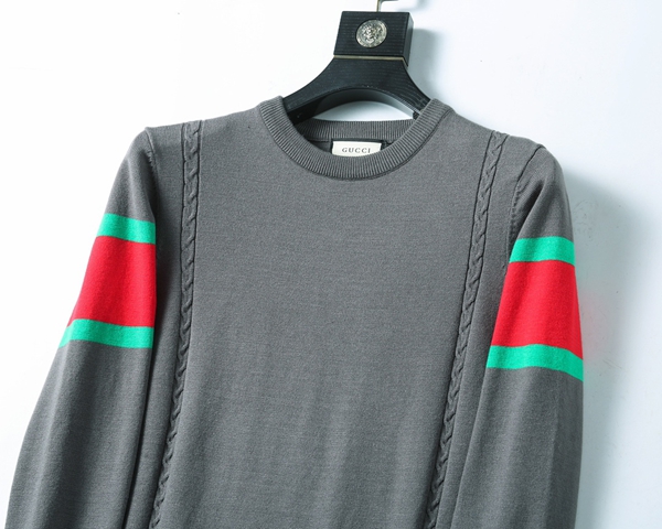 ブランドセーター着用イメージ